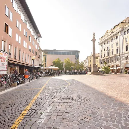Apartment Welc-om Piazza Garibaldi